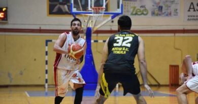 Ιλτσόγλου: “Τέλος η χρονιά για φέτος, να βρούμε λύση για του χρόνου” Ιλτσόγλου: “Τέλος η χρονιά για φέτος, να βρούμε λύση για του χρόνου”